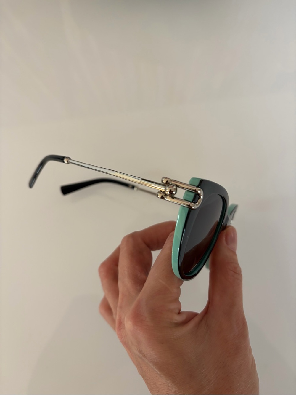 TIFFANY CO STYLE Black Blue Cat-Eye Women’s Sunglasses silver frame